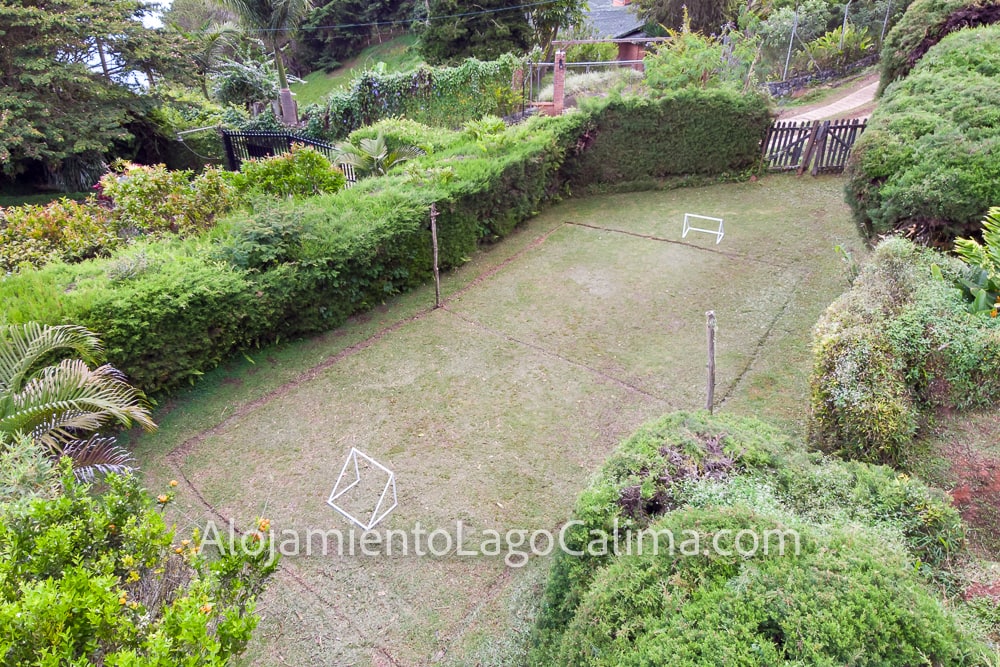 cancha, cabaña 0006 en el Lago Calima