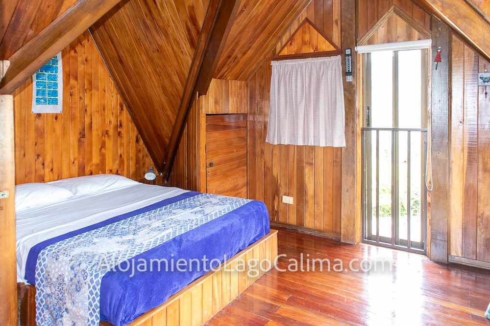 Alcoba principal, cabaña 0006 en el Lago Calima