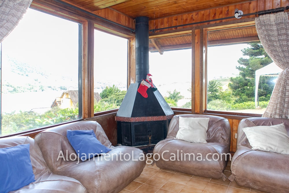 sala, cabaña 0006 en el Lago Calima