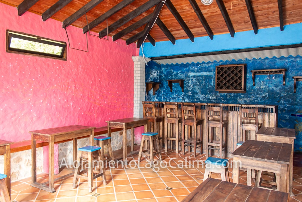 pasillo, Casa campestre 0009 en el Lago Calima