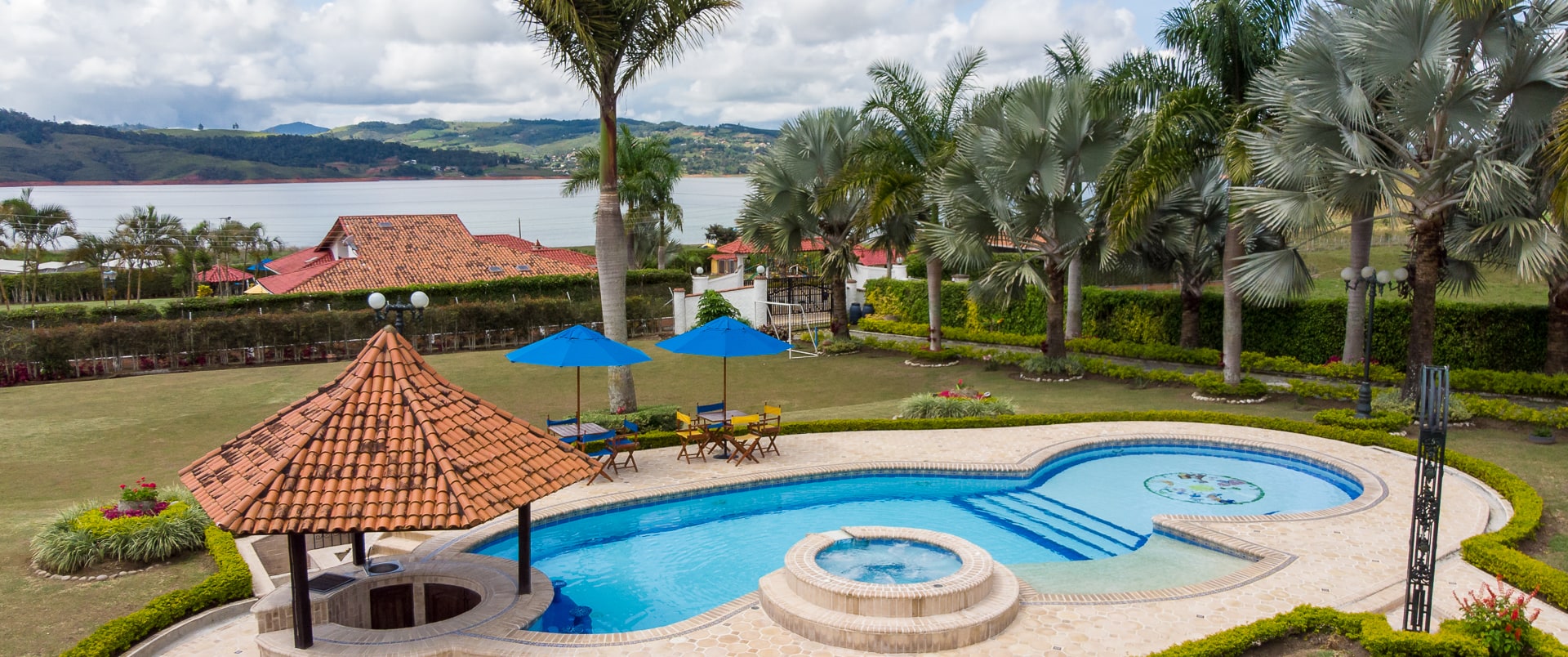 Hospedaje en el Lago Calima